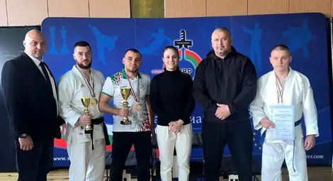 Шампионите от Русе бяха наградени от олимпийската шампионка Ивет Горанова.