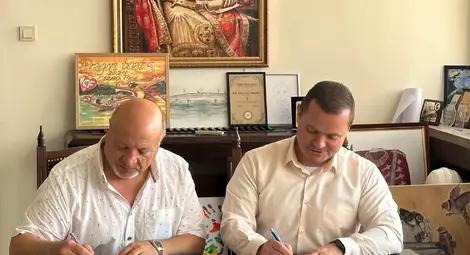 „SOS Детски селища България“ поема управлението на Кризисния център за деца бежанци в Русе „SOS Детски селища България“ поема управлението на Кризисния център за деца бежанци в Русе