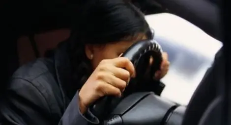 3,07 промила: Пияна шофьорка натресе кола на кръстовище