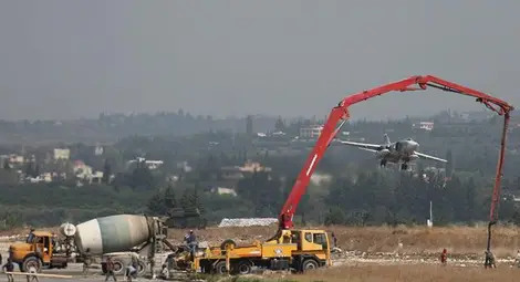 Какво има в руската военна база в Латакия