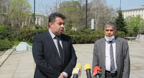 Галин Григоров и заместникът му Валентин Колев са с Ковид-19