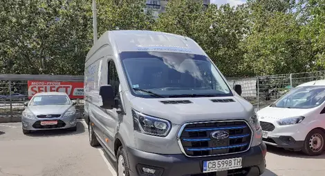 Е-дeалният работник с възможности на тежкоатлет и рафинираност на иконом