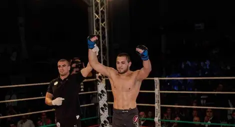 Русенски победи на &bdquo;Максфайт&ldquo;