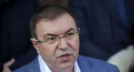 Министър Ангелов свиква извънредно заседание на ваксинационния щаб Министър Ангелов свиква извънредно заседание на ваксинационния щаб