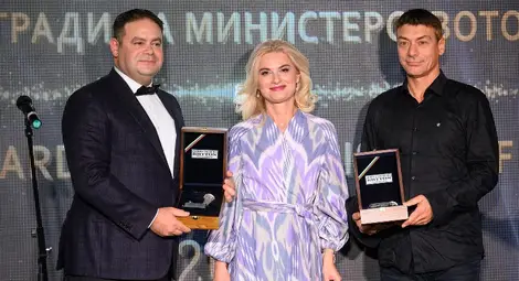 Министерството на туризма отличи БТС и Yettel за дигитализирането на 100-те национални туристически обекта Министерството на туризма отличи БТС и Yettel за дигитализирането на 100-те национални туристически обекта