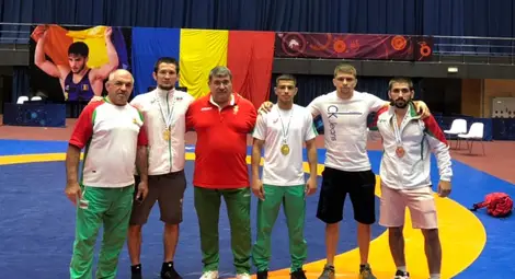 Русенската борба с четири титли на международен турнир в Румъния Русенската борба с четири титли на международен турнир в Румъния