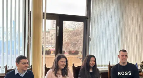 Три русенски двойки победиха в конкурса за най-добра семейна снимка