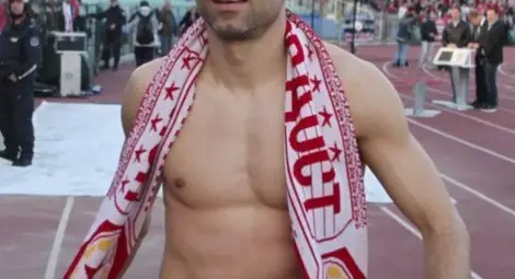 Мартин Петров се мести да живее в Испания Мартин Петров се мести да живее в Испания