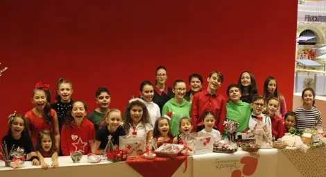 &bdquo;Слънчеви ноти&ldquo; получиха  грамота от президента Радев