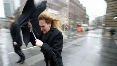 Жълт код в 14 области заради силен вятър