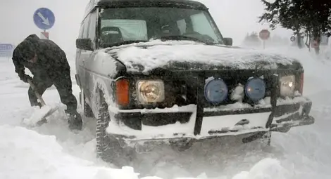 TV-MET предупреждава за преспи и навявания около Русе