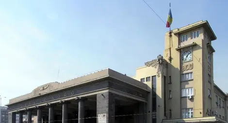 Букурещката Северна гара, която трябва да приема експреса от Русе, за който се твърдеше, че ще развива 160 км/ч. Някога, но не сега.		     Снимка: Уикипедия