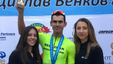 Първият държавен шампион по колоездене от Русе - денем на седлото, вечер в италиански ресторант