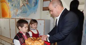 Детска градина „Чучулига“ грейна обновена със 115 000 лева