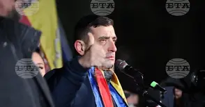 Румънската крайнодясна партия АУР остава начело в екторалните предпочитания, показва проучване