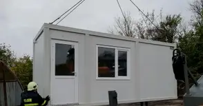 Два фургона за подслон на хора в крайна нужда пристигнаха в Русе