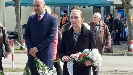 Деница Иванова се включи в Комитския събор в Червена вода