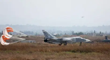 Какво има в руската военна база в Латакия