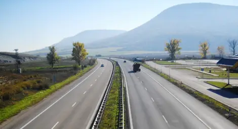 Завърши превантивният ремонт на 12 км от АМ &bdquo;Хемус&ldquo; на територията на област Шумен