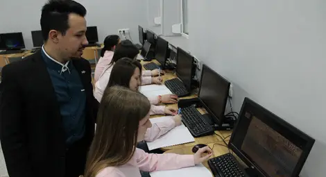 Гимназията по туризъм в Русе представи изследването &bdquo;Дишай сега, мисли за утре!&ldquo;