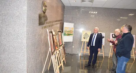 В Русенския университет откриха юбилейната изложба на Клуба по изобразително изкуство "Илия Бешков"