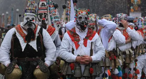 &bdquo;Сурва&rdquo; вече е в представителния списък на ЮНЕСКО за нематериално културно наследство /галерия/