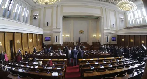 И офшорките вече могат да имат земеделски земи