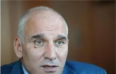 Левон Хампарцумян: Всички вложители да бъдат спокойни, ще си получат парите Левон Хампарцумян: Всички вложители да бъдат спокойни, ще си получат парите