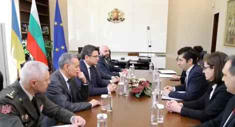 Премиерът Кирил Петков се срещна с Дмитро Кулеба