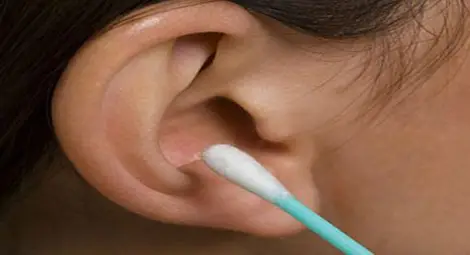 Как ни вредят клечките за уши? Как ни вредят клечките за уши?