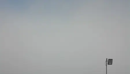 Русе потъна в стряскаща пелена, екоинспекцията видя есенна мъгла