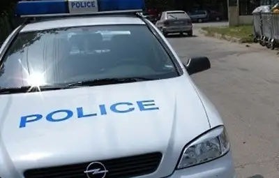 Задържани са трима непълнолетни, ограбили възрастен мъж в дома му в разградското село Богданци