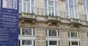 Книгата „Ректорите“ развълнува трима бивши ръководители на университета