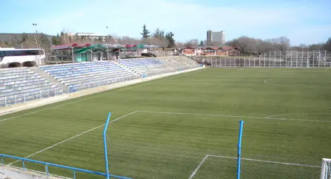 Мачът в Албена ще се играе на това стадионче.   Снимка: Интернет