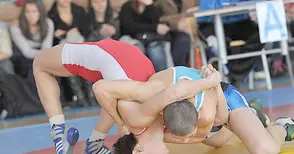 Националите по борба на лагер в Русе