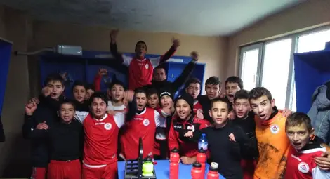 Децата на &bdquo;Локо&ldquo; са есенни шампиони