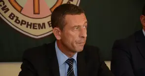 Мирослав Славчев: Определени колеги се изказват за всичко и продуктивността на сесиите намалява