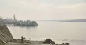 Двойна трагедия се размина на косъм: Момиче наръга сестра си и отиде да се дави