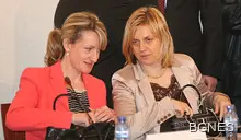 Правителството обсъжда варианти за европомощ за бедстващите