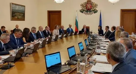 Кабинетът назначи областните управители в още шест области Кабинетът назначи областните управители в още шест области