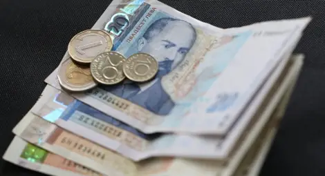 369 лв. ще е линията на бедност за страната през 2021 г. 369 лв. ще е линията на бедност за страната през 2021 г.