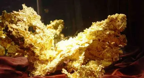 Австралиец намери 5-килограмова буца злато 