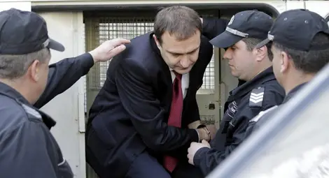 Акция "Медузите" на Цветан Цветанов излезе 44 000 евро на България Акция "Медузите" на Цветан Цветанов излезе 44 000 евро на България