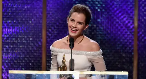 Принц Хари тайно свалил Ема Уотсън Принц Хари тайно свалил Ема Уотсън