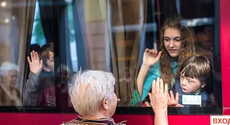 Славянск евакуира децата