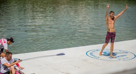 Теодор след голямото благотворително плуване: Всяко езеро си имаше своя риск