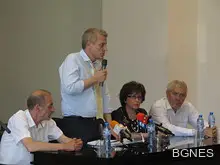 Москов: През 2016 ще заработят електронните здравни карти