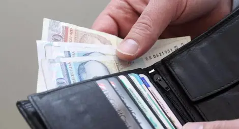 1 г. помощ за безработица при 12 г. стаж