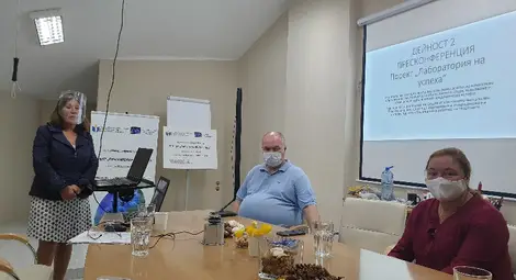 &bdquo;Лаборатория на успеха&ldquo; зарадва с нестандартни уроци и игри 50 деца