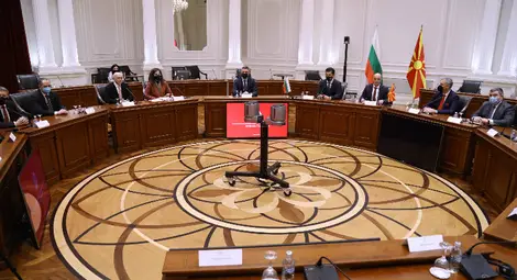 Премиерът Петков в Скопие: Добросъседството ще се измерва в реални резултати